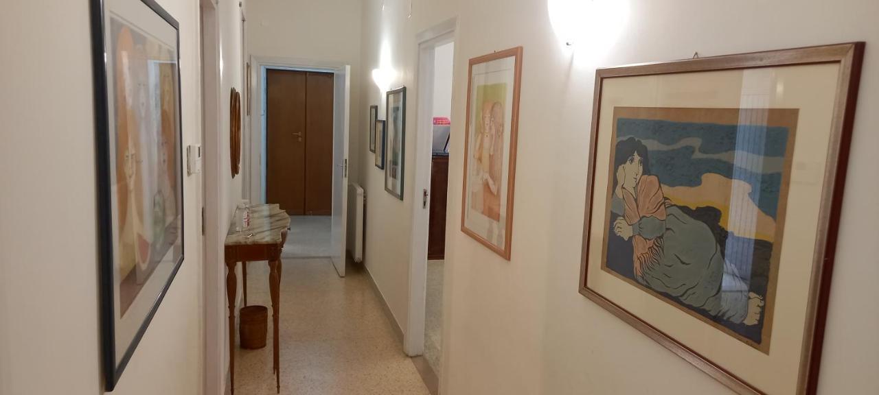 Holiday Flat Bari Esterno foto